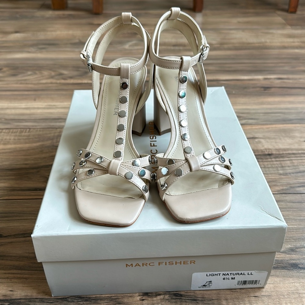 Marc Fisher Quilon Natural Sandals Studs Ankle Strap Block Heel